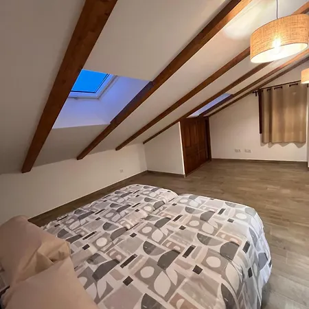 Velasco * Cabanas de Polendos