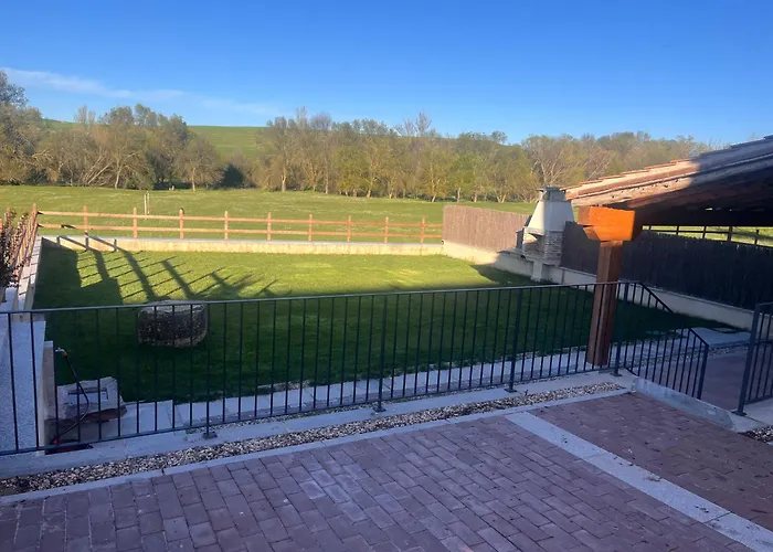 Velasco * Cabanas de Polendos