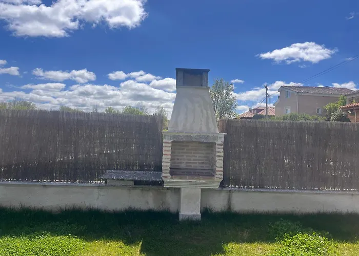 Velasco * Cabanas de Polendos